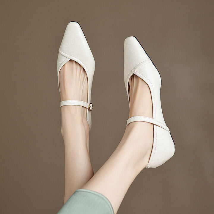 AVERY – POINTED TOE MARY JANE FLATS